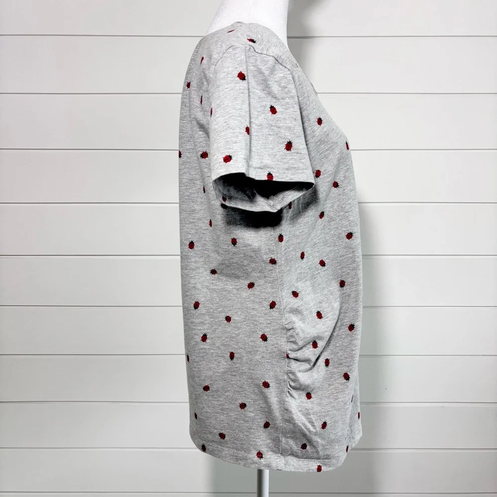 H&M maternity Cotton T-shirt gray with an adorable ladybug pattern Size‎ XL